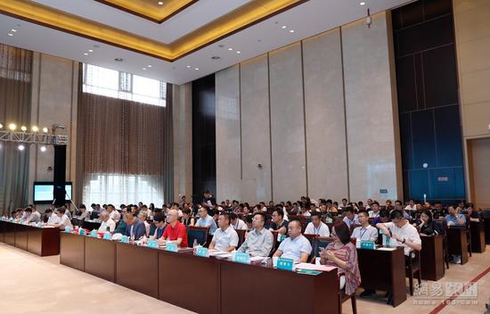中国林业产业联合会整体家居分会在西安成立
