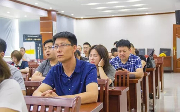 顺心新品发布会暨2018年整木汇城市合伙人模式推介会顺利召开