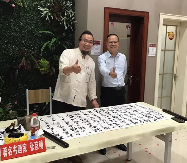 派雅门窗400方河南驻马店旗舰店盛大开业！