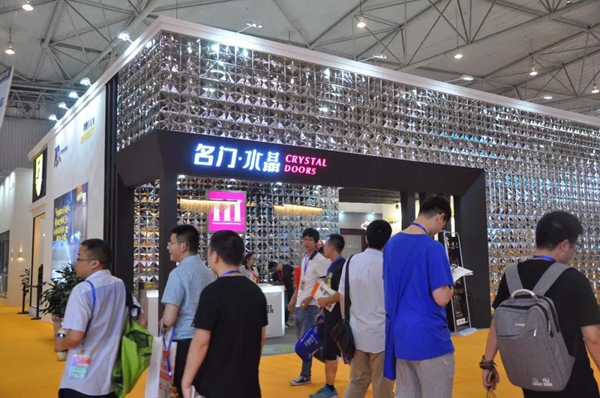 2018第五届中国西部门窗定制家居展盛大开幕!二十六万客商,邀您共享行业大戏! 2018第五届中国西部门窗定制家居展盛大开幕!二十六万客商,邀您共享行业大戏!