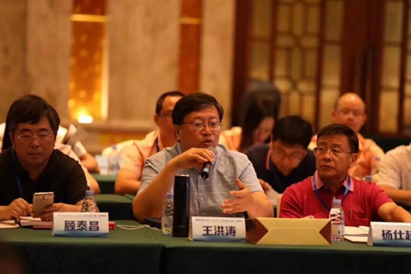 华昌铝业承办国家标准GB/T 8478铝合金门窗审查会！58位专家见证中国“好门窗标准”全国媒体隆重发布!