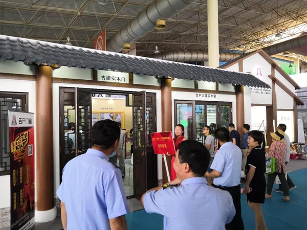 吉户门窗人气爆棚！震撼来袭！第13届中国·潍坊门窗幕墙博览会盛大开幕！