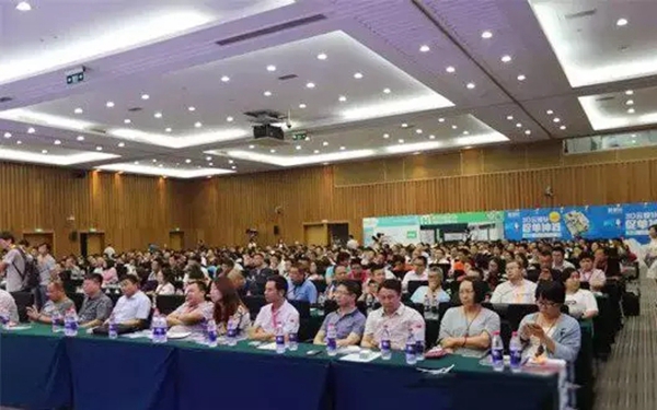 2018中国建博会（广州）丨“定制100”引领计划之大定制家居行业总裁论坛