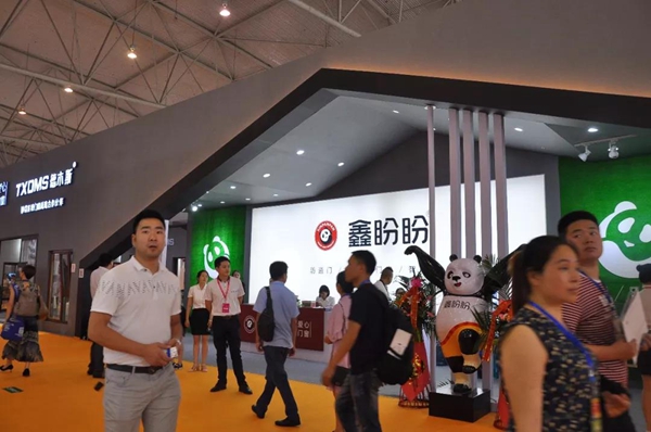 2018第五届中国西部门窗定制家居展盛大开幕!二十六万客商,邀您共享行业大戏! 2018第五届中国西部门窗定制家居展盛大开幕!二十六万客商,邀您共享行业大戏!