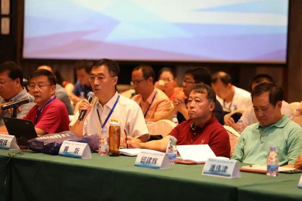 华昌铝业承办国家标准GB/T 8478铝合金门窗审查会！58位专家见证中国“好门窗标准”全国媒体隆重发布!