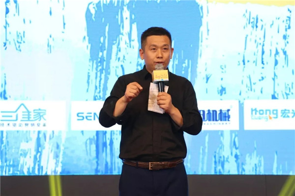 500“好色”之徒畅谈米兰感悟,干货满满,不容错过! 500“好色”之徒畅谈米兰感悟,干货满满,不容错过!