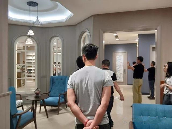 福建省定制家居行业协会莅临艺龙木门参观考察 福建省定制家居行业协会莅临艺龙木门参观考察