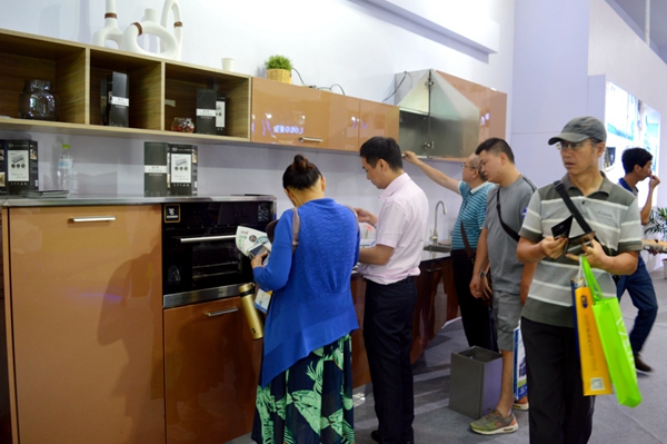 成都建博会 | 朗帝不锈钢橱柜颠覆市场，打造价值链命运共同体