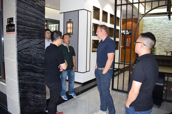 美之选门窗与HOPPE德国好博展开深度合作 美之选门窗与HOPPE德国好博展开深度合作