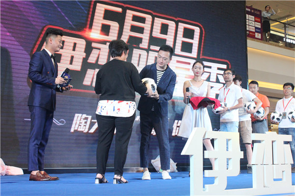 伊恋明星季席卷蓉城，携手陶大宇再创销售奇迹