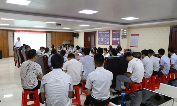 帝奥斯门窗2018中国建博会（广州）动员会正式启动！