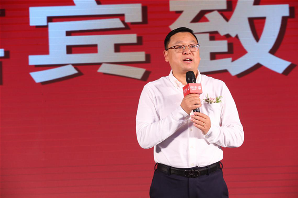 呼唤爱：诗尼曼携手中华儿慈会《与爱童行》公益活动在京举行 