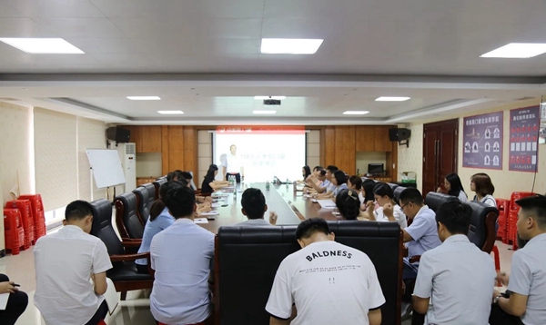 帝奥斯门窗2018中国建博会（广州）动员会正式启动！
