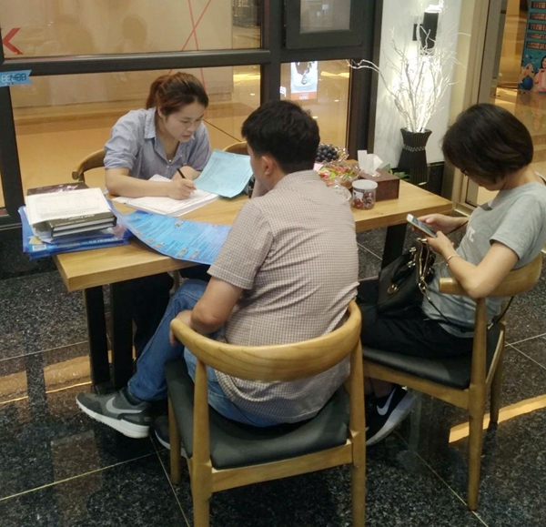富轩门窗贵阳红星美凯龙店盛大开业,三天订金突破50万! 富轩门窗贵阳红星美凯龙店盛大开业,三天订金突破50万!