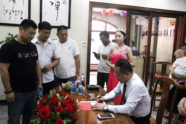 派雅门窗400方河南驻马店旗舰店盛大开业！