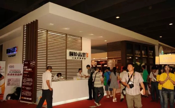 2018中国建博会（广州）丨联邦高登林怡学：做了四十六年的家具行业依然让我乐此不疲