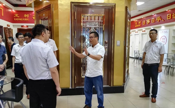 广东翔顺集团有限公司领导莅临龙树门业集团考察指导