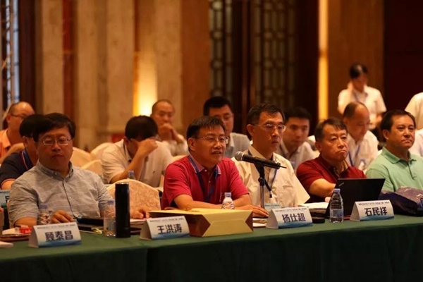 华昌铝业承办国家标准GB/T 8478铝合金门窗审查会！58位专家见证中国“好门窗标准”全国媒体隆重发布!