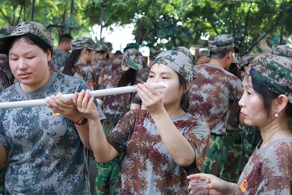 派雅门窗军校体验式培训圆满结束