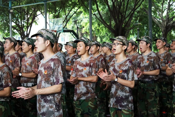 派雅门窗军校体验式培训圆满结束