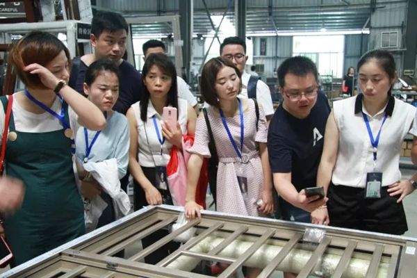 新豪轩门窗2018年《新·跃》新商特训营第一季圆满成功 新豪轩门窗2018年《新·跃》新商特训营第一季圆满成功