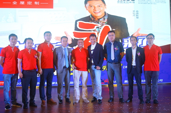 科凡：明星签售助力宣传，不忘初心向前行