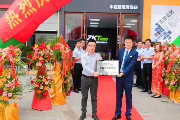 中控智能锁：“智慧号”扬帆起航，各地新门店陆续开业