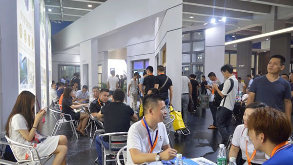 2018中国建博会(广州)| 德技优品门窗备受追捧! 2018中国建博会(广州)| 德技优品门窗备受追捧!