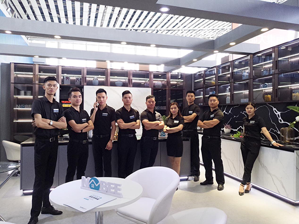 展会直击 ▏诺贝尼中国(广州)国际建筑装饰博览会 ——《2020+ 现在的财富》 展会直击 ▏诺贝尼中国(广州)国际建筑装饰博览会 ——《2020+ 现在的财富》