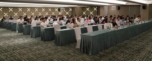 京城百名设计精英与书香门地共探美学新风尚 京城百名设计精英与书香门地共探美学新风尚