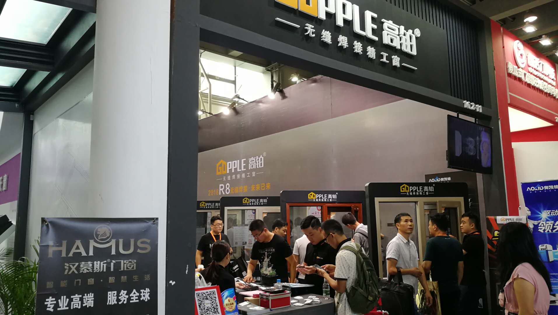 中国建博会20周年现场直击丨高铂门窗陈业添：紧随行业发展步伐 推出精工窗新产品