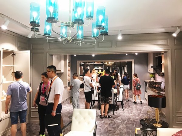 中国建博会20周年现场直击丨展志天华全屋定制刘波：有效结合8090需求 融入智能化产品