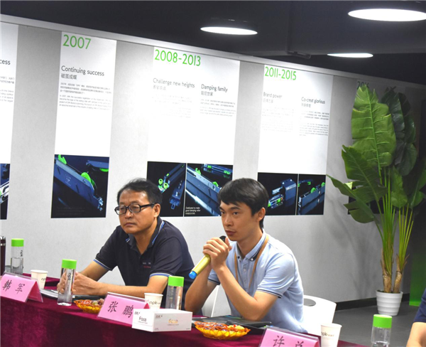 中国木门窗协会供应商走进欧派克,感受滑轮实践者的精神 中国木门窗协会供应商走进欧派克,感受滑轮实践者的精神