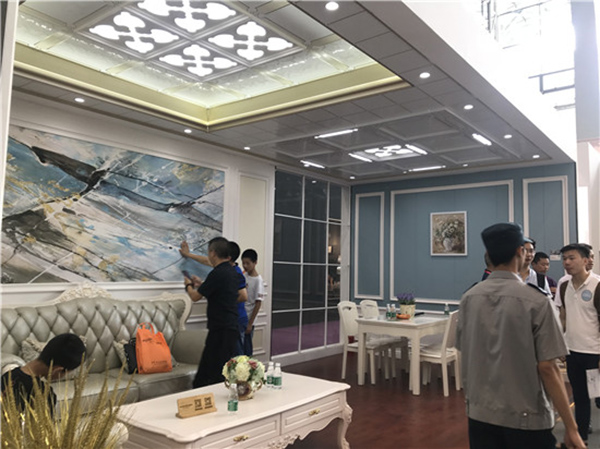 2018中国建博会（广州）| 请告诉我，你的名字 — 建博会20周岁纪念特刊