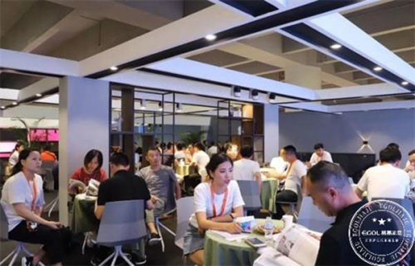 2018中国建博会（广州）| 易高家居强势亮相2018广州建博会，引领大定制时代潮流