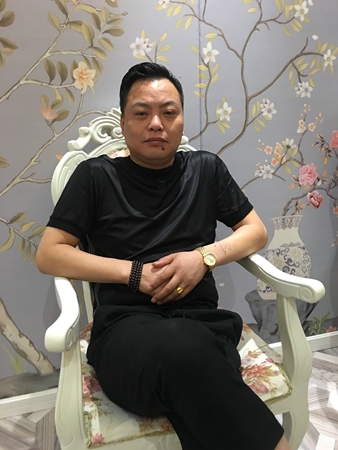元龙墙布：“家和万事兴”——用口碑服务用户，用口碑反哺企业