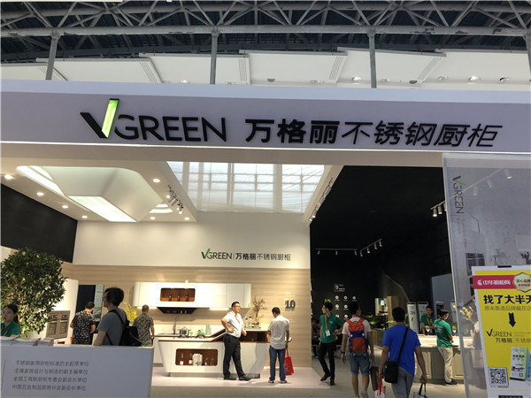 中国建博会20周年现场直击 | 万格丽不锈钢橱柜马文瑞：立足产品，为消费者服务