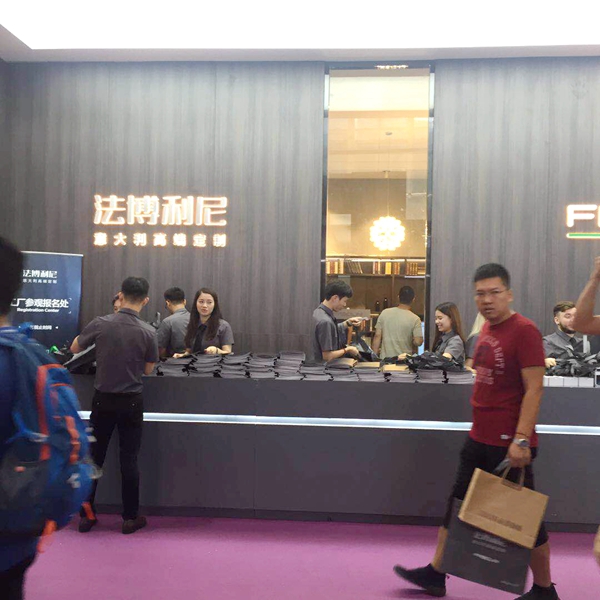 中国建博会20周年现场直击丨法博利尼董耘帆：把原汁原味的意大利情调引进国内