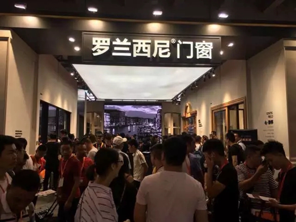 2018中国建博会（广州）|见证能力组C位罗兰西尼如何出道