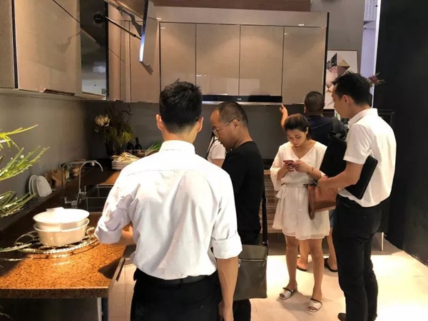 艾厨健康厨房:建博会完美收官,未来势不可挡 艾厨健康厨房:建博会完美收官,未来势不可挡