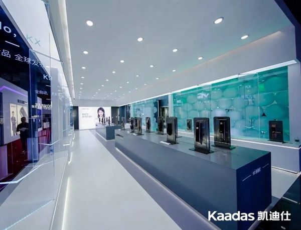 凯迪仕艺术展馆聚焦全场目光,新品KX智能锁惊艳亮相建博会 凯迪仕艺术展馆聚焦全场目光,新品KX智能锁惊艳亮相建博会