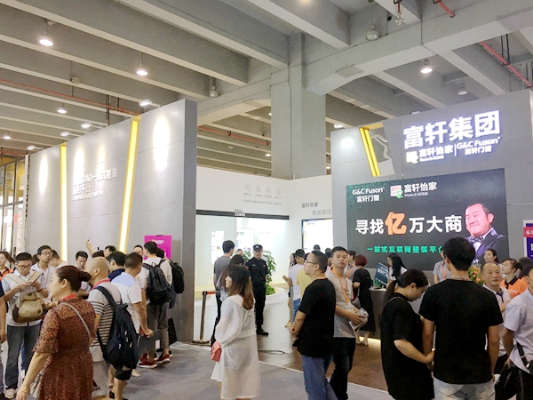中国建博会20周年现场直击 | 富轩门窗林丽明:大品牌具潜力 中国建博会20周年现场直击 | 富轩门窗林丽明:大品牌具潜力