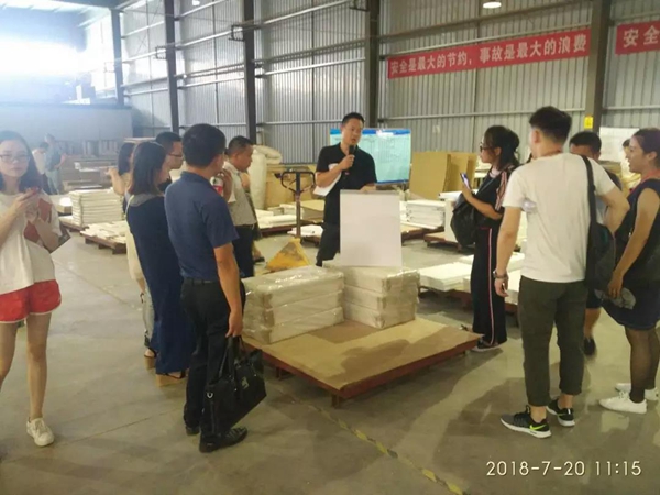 携手欧邦，共赢未来——欧邦全屋定制招商会圆满完成