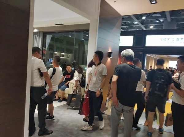 2018中国建博会闭幕,鑫迪木门荣耀收官! 2018中国建博会闭幕,鑫迪木门荣耀收官!
