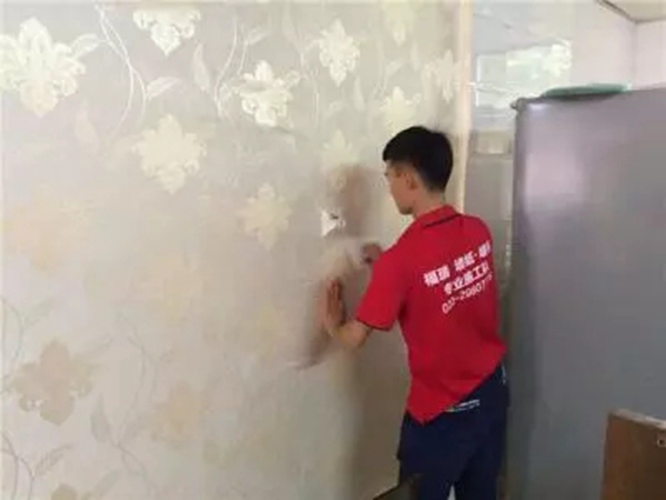 【欧典丽轩】墙布溢胶怎么处理？施工时应注意什么？