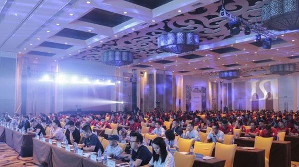 2018中国建博会(广州)| 世界之窗·实力担当:轩尼斯品牌战略发布会盛大启幕 2018中国建博会(广州)| 世界之窗·实力担当:轩尼斯品牌战略发布会盛大启幕