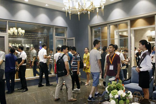 中国建博会20周年现场直击 | 派雅门窗总经理易绍光：以服务驱动产品
