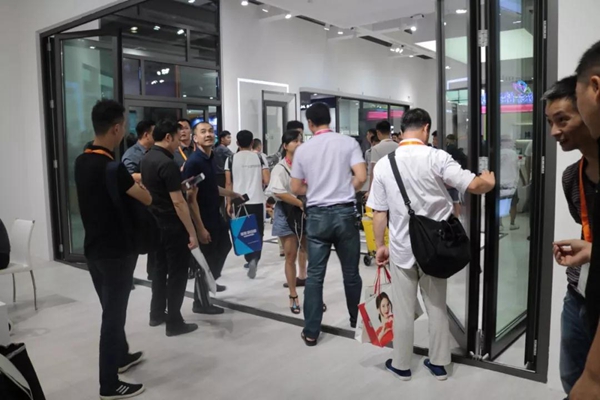 2018中国建博会（广州）| 贝克洛系统门窗：有品质，有未来！