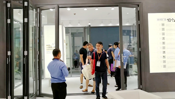  中国建博会20周年现场直击 | 美诗固门窗王优胜：创新好品质门窗