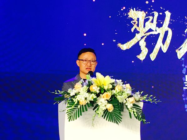 皇派门窗2018年“勠力同心 品牌领航”战略合作伙伴峰会隆重召开 皇派门窗2018年“勠力同心 品牌领航”战略合作伙伴峰会隆重召开